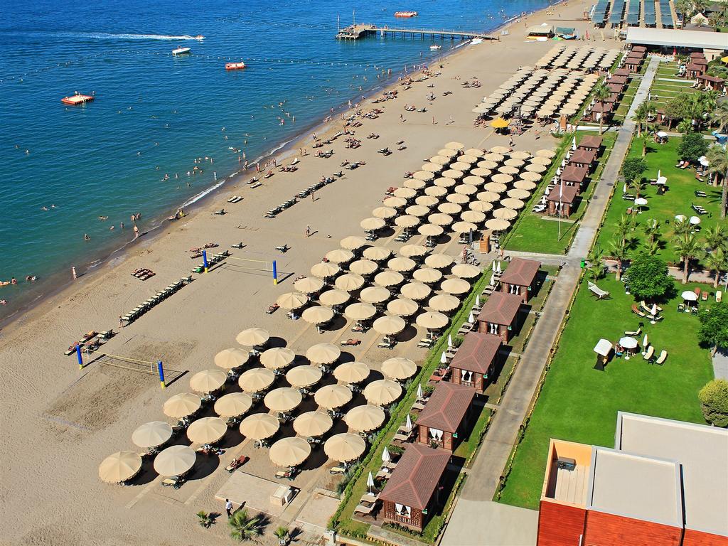 Pine Beach Maritim Resort Hotel