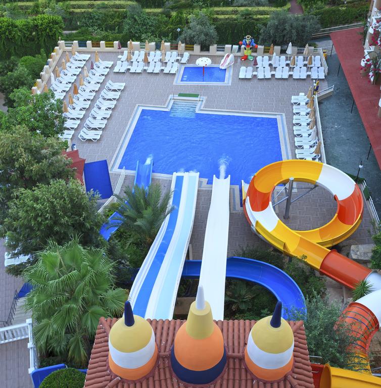 Club Paradiso Resort Hotel