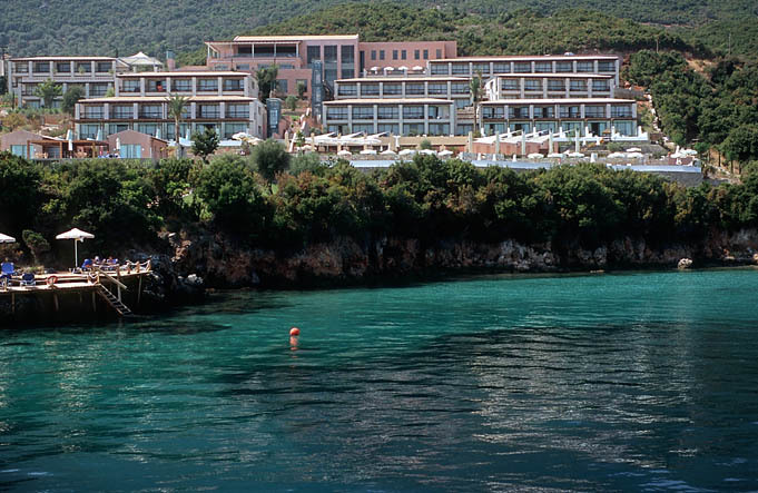 IONIAN BLUE BUNGALOWS & SPA RESORT