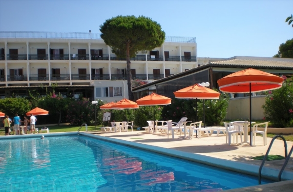Irinna Hotel